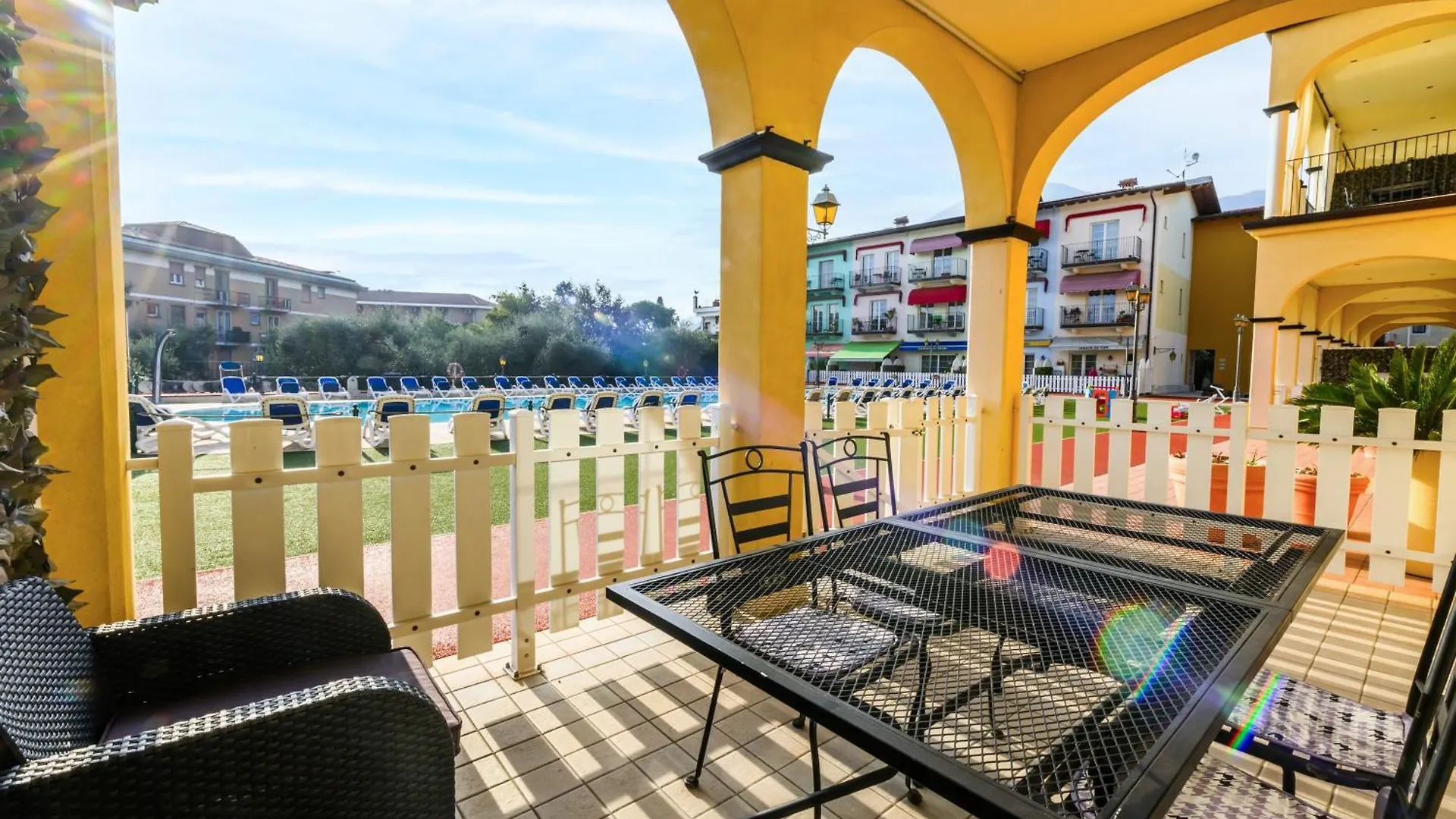 Giardino Dei Colori 107 - Residence Pool&Fitness Toscolano Maderno