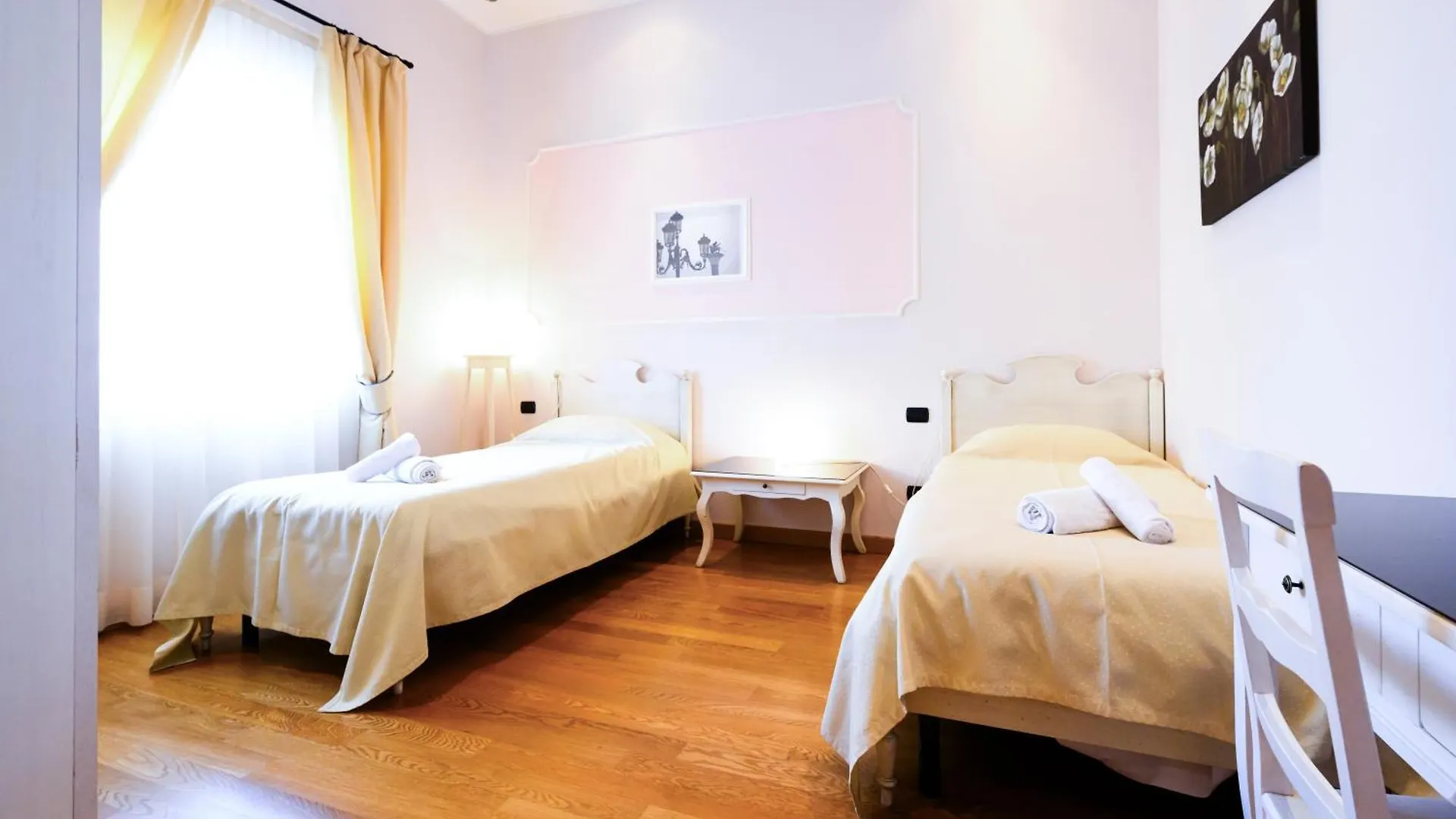 Giardino Dei Colori 107 - Residence Pool&Fitness Toscolano-Maderno 0*,